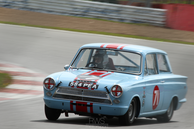 Illustration for article titled Silverstone Photodump